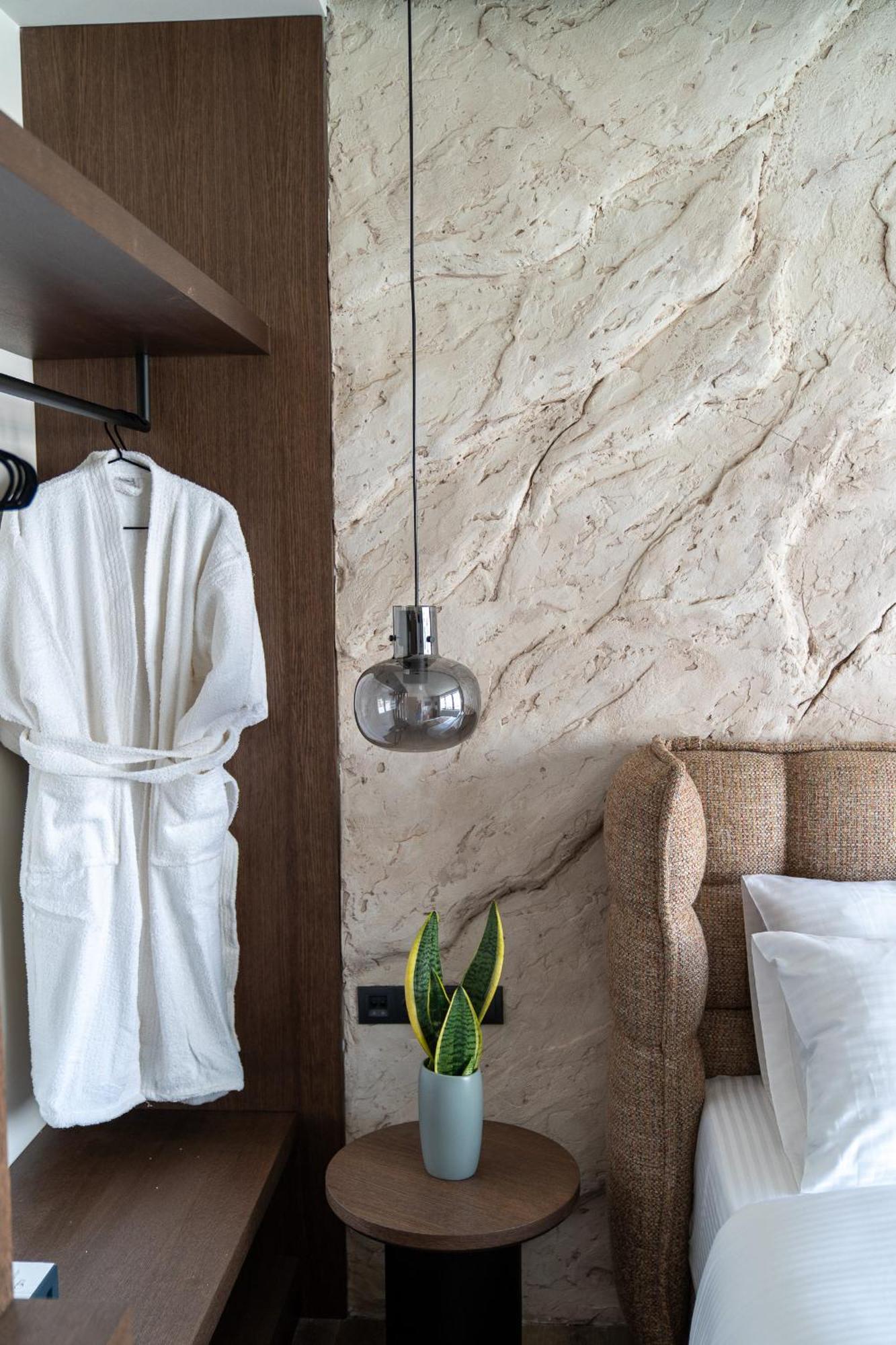 Athens Design Suites Esterno foto